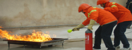 Organizziamo Corsi di Formazione per i lavoratori, per addetti antincendio ed al primo soccorso.